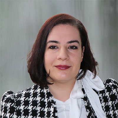 Porträt Irène Kostenas